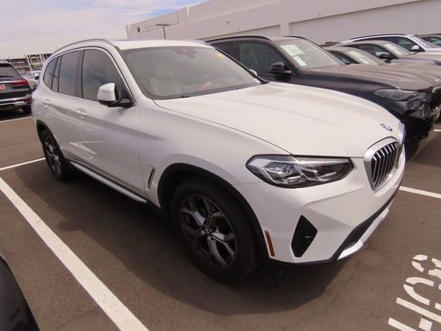 Used 2023 BMW X3 sDrive30i w/ Convenience Package image 2