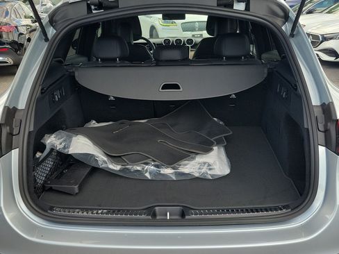 Certified 2026 Mercedes-Benz GLC 300 image 8