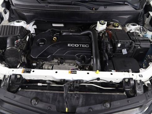 Used 2018 Chevrolet Equinox LT image 46