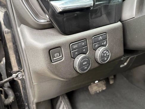 Used 2023 Chevrolet Silverado 1500 RST image 19