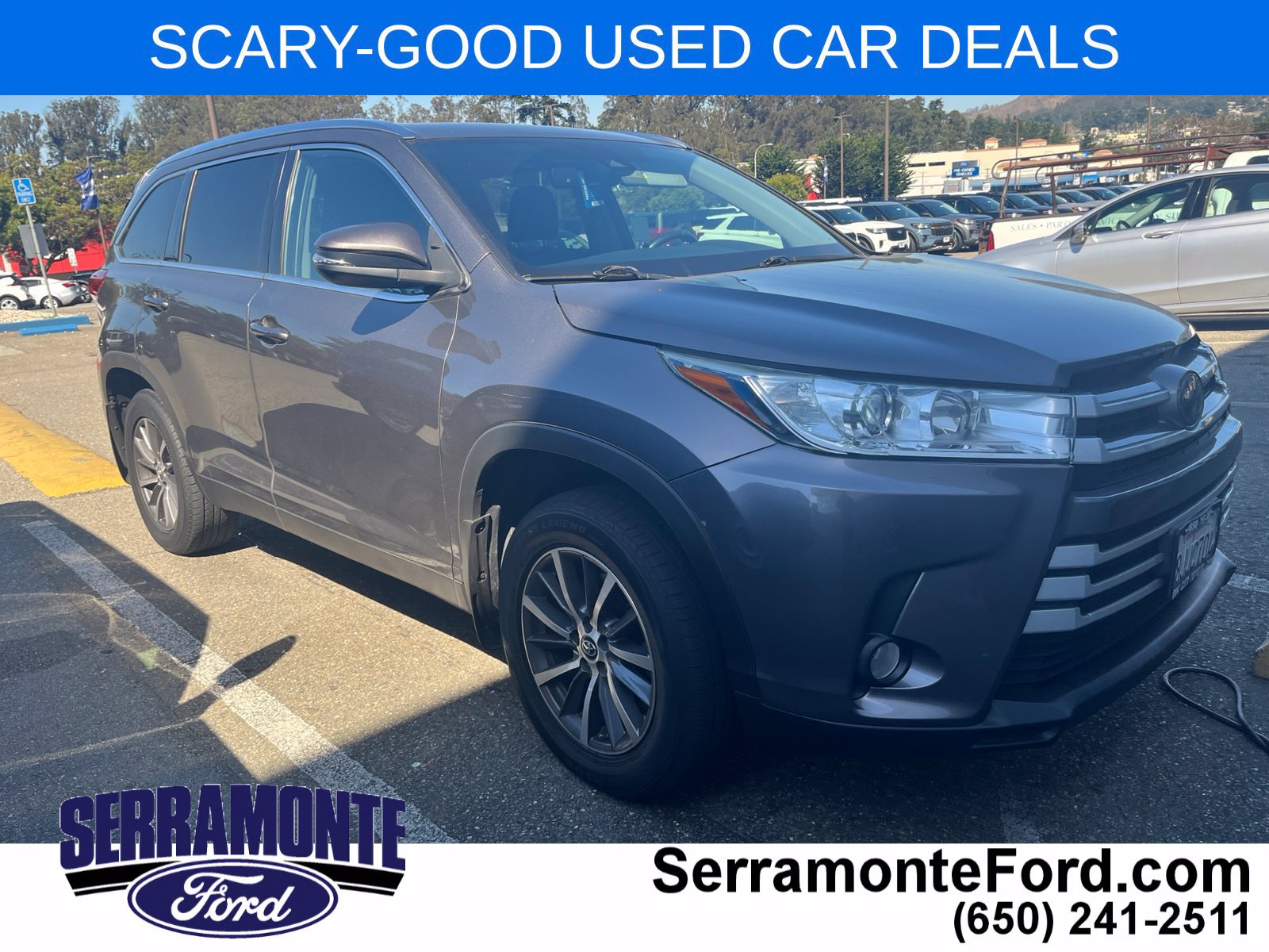 Used 2019 Toyota Highlander XLE AWD/4WD image 1