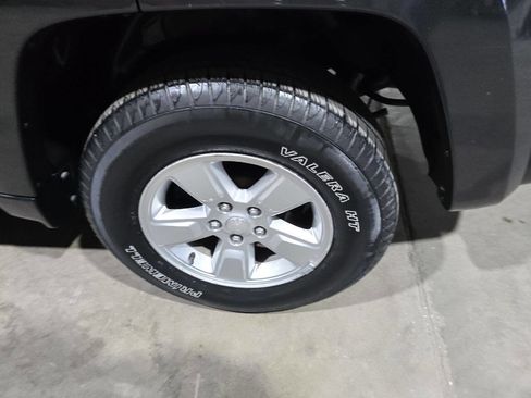 Used 2010 Jeep Liberty Sport w/ Popular Equipment Group image 18