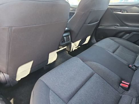 Used 2025 Toyota Camry LE image 19
