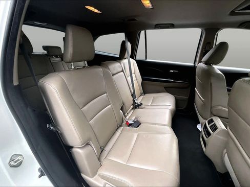 Used 2017 Honda Pilot EX-L image 20