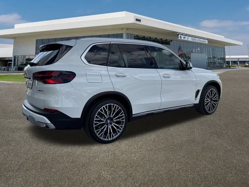 Used 2025 BMW X5 sDrive40i image 11