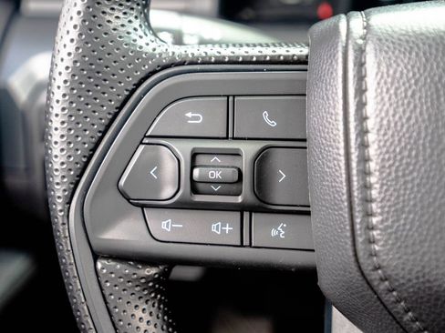 New 2026 Toyota Tacoma SR AWD/4WD image 17