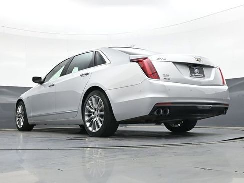 Used 2017 Cadillac CT6 Luxury image 31