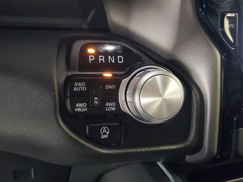 Used 2022 RAM 1500 Laramie AWD/4WD image 27
