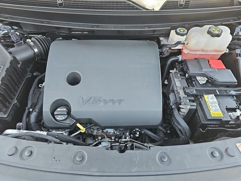Used 2023 Buick Enclave Essence w/ Experience Buick Package FWD image 36