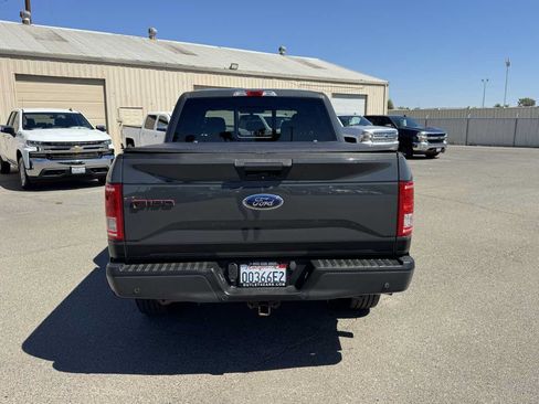 Used 2016 Ford F150 XLT w/ Equipment Group 302A Luxury AWD/4WD image 9