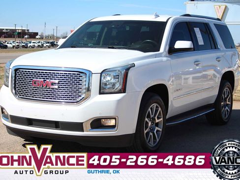 Used 2017 GMC Yukon Denali image 3