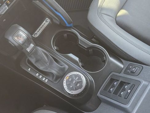 Used 2023 Ford Bronco Black Diamond AWD/4WD image 19