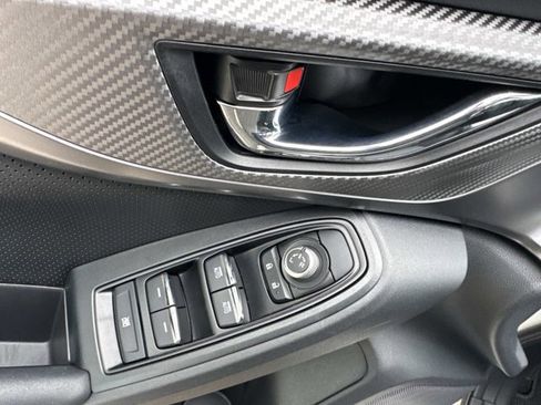 Used 2023 Subaru Crosstrek 2.5i Limited image 11