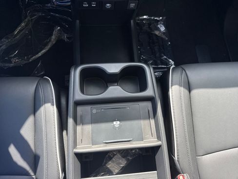 New 2026 Honda Odyssey Touring image 19