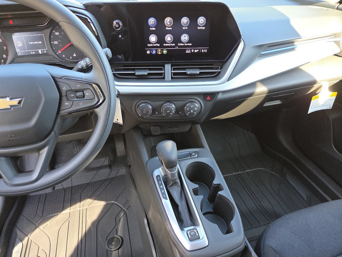 New 2026 Chevrolet Trax LS w/ LS Convenience Package FWD image 34