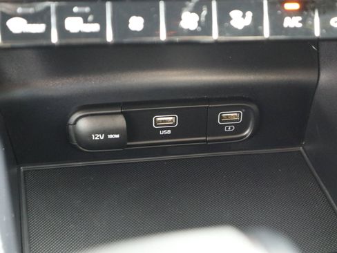 Used 2023 Kia K5 GT-Line image 33