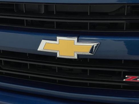 Used 2017 Chevrolet Silverado 1500 LT w/ All Star Edition image 36