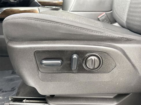 Used 2022 GMC Sierra 1500 Elevation image 26