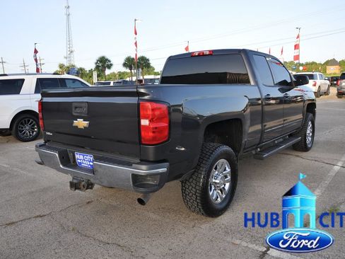 Used 2016 Chevrolet Silverado 2500 LT w/ LT Convenience Package AWD/4WD image 5
