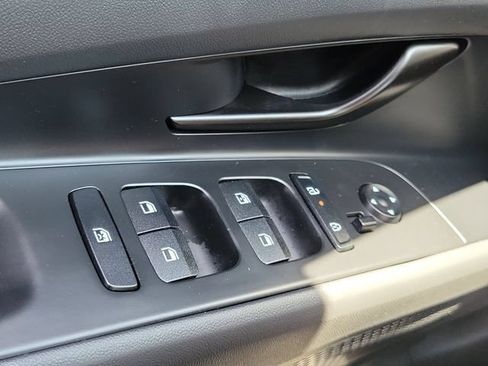 New 2026 Hyundai Elantra Sport FWD image 17