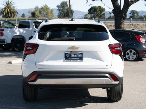 New 2026 Chevrolet Trax LT image 70