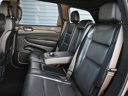 Used 2021 Jeep Grand Cherokee High Altitude AWD/4WD image 27