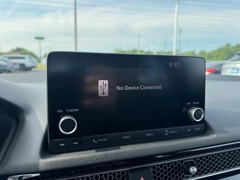 Used 2025 Honda Civic Sport image 19