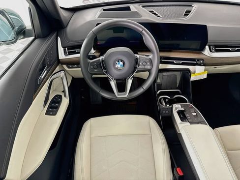 New 2026 BMW X1 xDrive28i w/ Technology Package AWD/4WD image 23