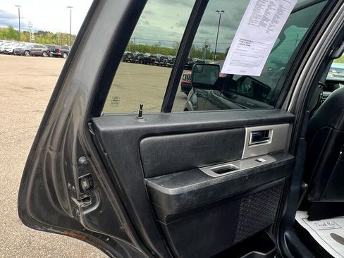 Used 2015 Ford Expedition XLT w/ Equipment Group 201A image 12