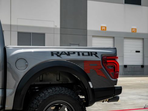 Used 2025 Ford F150 Raptor w/ Equipment Group 803A Raptor R AWD/4WD image 35