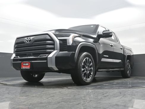 Used 2025 Toyota Tundra Limited image 27