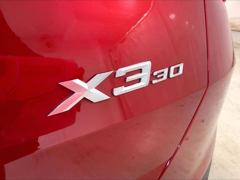 Used 2025 BMW X3 xDrive30i AWD/4WD image 9