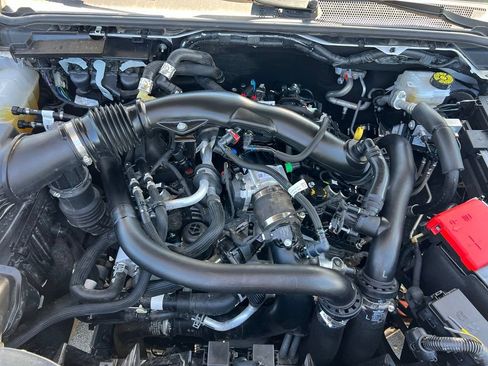 Used 2025 Ford Ranger Raptor AWD/4WD image 47