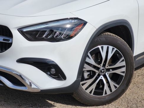 Used 2025 Mercedes-Benz GLA 250 4MATIC image 8