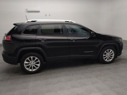 Used 2020 Jeep Cherokee Latitude FWD image 10