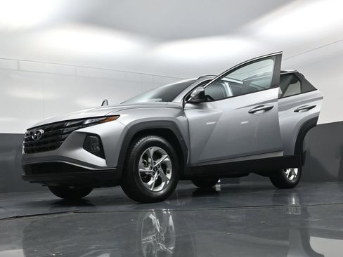 Used 2024 Hyundai Tucson SEL FWD image 24