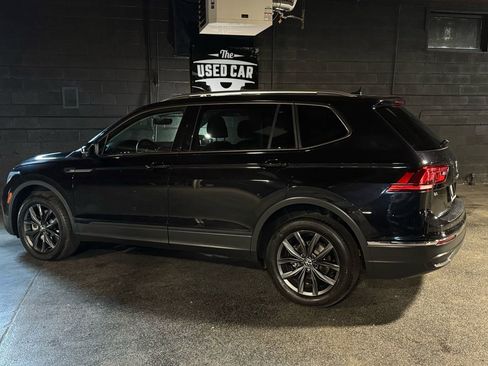 Used 2022 Volkswagen Tiguan SE AWD/4WD image 3