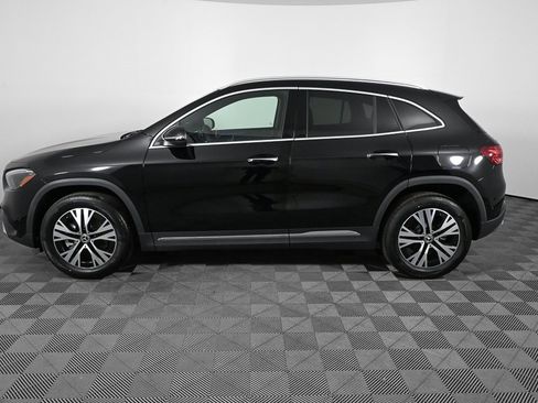 New 2025 Mercedes-Benz GLA 250 image 2