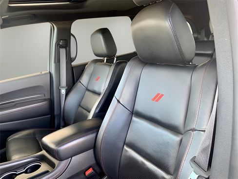 Used 2024 Dodge Durango GT image 15