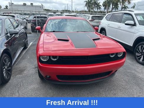 Used 2021 Dodge Challenger SXT w/ Plus Package RWD image 6