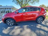 Used 2020 Kia Sportage LX image 4