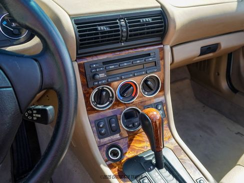 Used 2000 BMW Z3 2.5i image 35