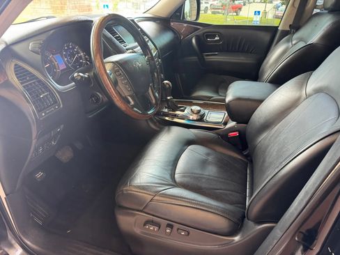 Used 2012 INFINITI QX56 4WD w/ Deluxe Touring Pkg image 10