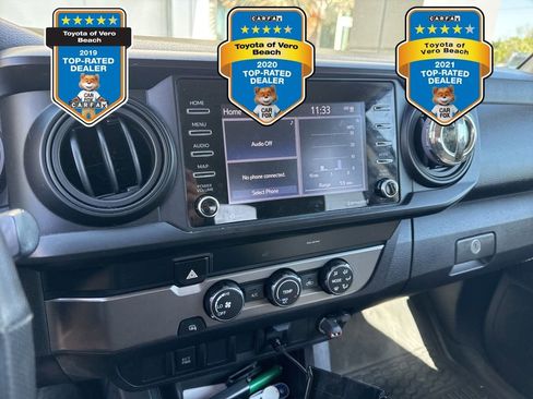 Used 2021 Toyota Tacoma SR w/ SR Convenience Package image 4