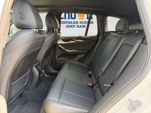 Used 2022 BMW X3 xDrive30i AWD/4WD image 9