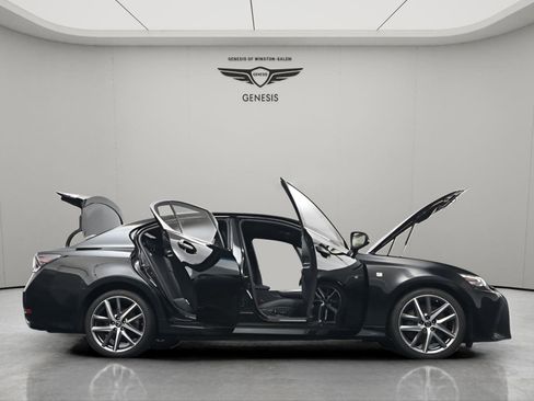 Used 2017 Lexus GS 200t F Sport image 29