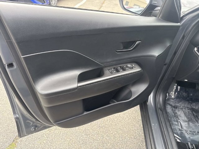 Certified 2024 Hyundai Kona SEL FWD image 15