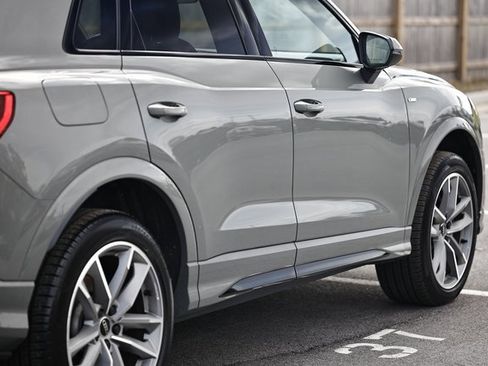 Certified 2025 Audi Q3 2.0T Premium w/ Convenience Package image 8