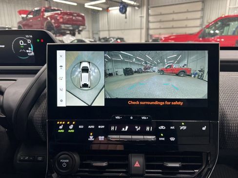 Used 2023 Subaru Solterra AWD image 19