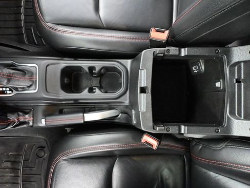 Used 2019 Jeep Wrangler Unlimited Rubicon image 35